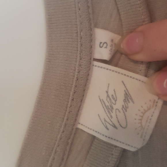 White Crow Plain Tan Tee-Shirt S - Picture 3 of 3